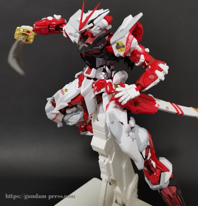 名作 METAL BUILD(メタルビルド) ガンダムアストレイ レッドフレーム コミック・アニメ